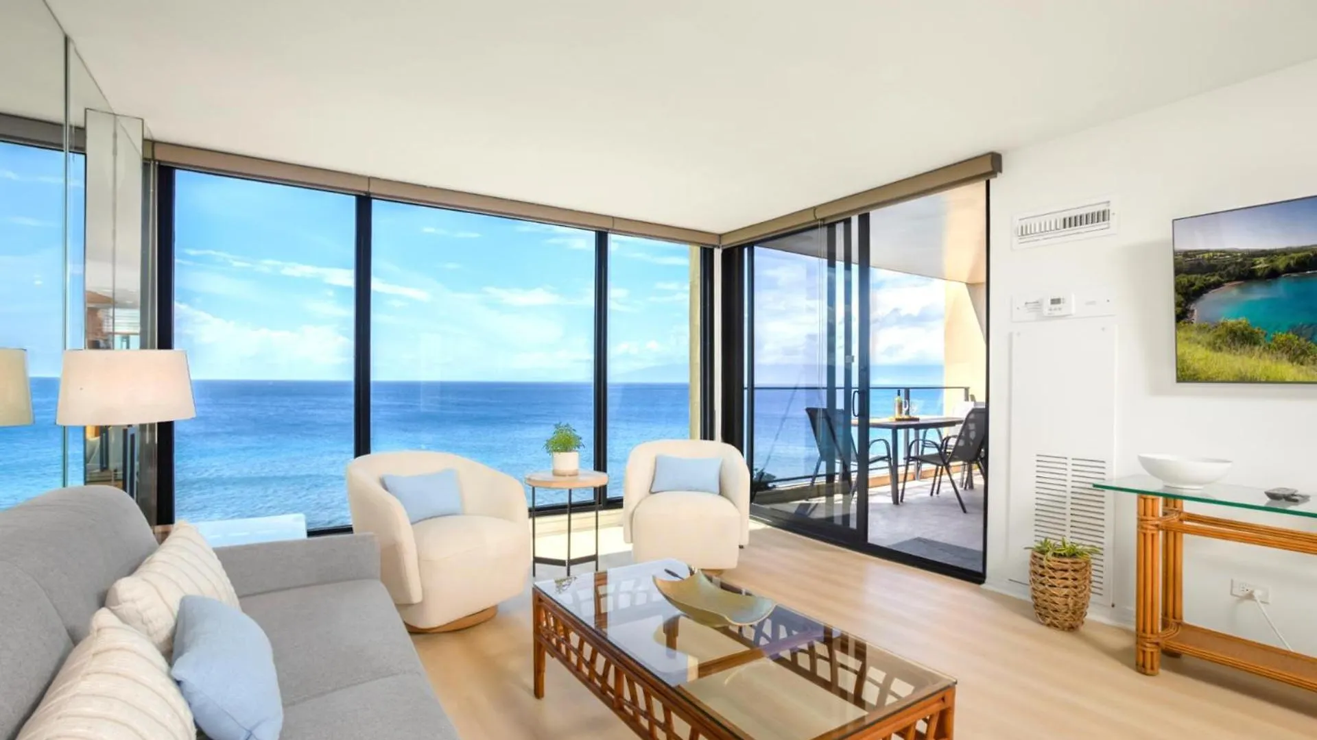 Kbm Resorts Free Car Mahana Oceanfront 1-Bedroom Penthouse With Gorgeous Sunsets Mah-1006